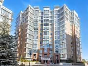 1005, 32 Varsity Estates Circle NW, Calgary, AB T3A 2Y1...