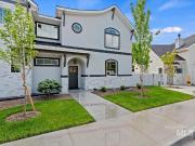 10061 W Mcmillan Rd & 10063 W. Mcmillan Rd