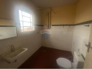 100 Área Útil Casa Alugar, 2 Dormitórios localizado em...