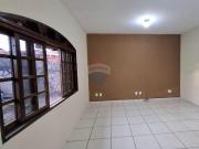 100 Área Útil Casa Alugar, 3 Dormitórios localizado em...