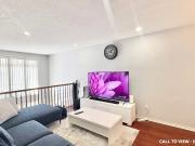 100 1512 Walkley Rd, Ottawa, Ontario K1V 2L1