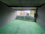 100 Área Útil Casa Alugar, 3 Dormitórios localizado em...