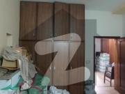 100 Feat Road 1 Kanal Bungalow Have 5 Beds For Rent...