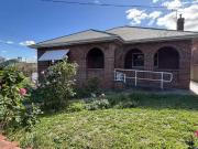 100 Fitzroy Street, TAMWORTH House for rent Listed by...