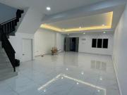100 Full Loan Renovated Extend 20x75 Bandar Puteri Klang...