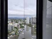 100 m2 3 bedroom Central Surfers Paradise unit