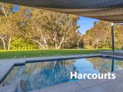 100% North Facing Ovens River Water front!