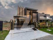 100% Original Deal One Kanal Most Luxurious Bungalow...
