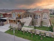 100% Original Picture Fully Furnished 2 Kanal Dream Home...