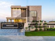 100% original pictures modern house available for sale