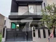 100% Orignal Picture Beautifully Designed 5 Marla Modern...