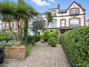 100 Upper Newtownards Road