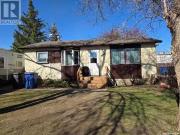 10107 Borden Crescent, North Battleford, SK, S9A 2Z8...