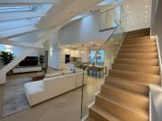 1010! Exklusives 4 Zimmer Dachgeschoss mit Balkon nahe...