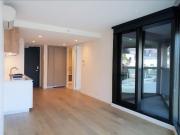 101/23 Mackenzie Street, MELBOURNE Apartment for rent...