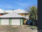 10/17 Beach Road, Dolphin Heads, QLD 4740
