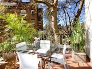 101 / 40 Macleay Street