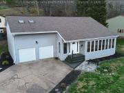 101 Castle Dr, Charleston, WV 25313