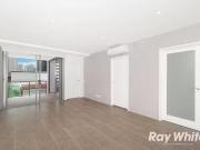 10201/16 Edmondstone Street, South Brisbane, QLD 4101