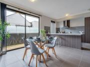 10/24 Healesville Loop, Craigieburn, VIC 3064 Townhouse...