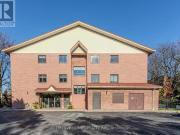 102 1 Cornerbrook Place, Mississauga, ON, L5C 3J3...