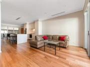 10/2 Braid Street, Perth, WA 6000