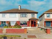 102 Elm Mount Road, Beaumont, Dublin 9, D09 W267