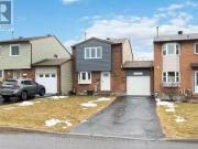 1031 Avignon Court, Ottawa, ON, K1C 2N4 house for sale List.