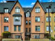 1036 75 Weldrick Road E, Richmond Hill, ON, L4C 0H9...