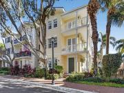 1037 W Heritage Club Cir, Delray Beach, FL 33483