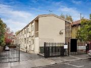 10/38 Waterloo Crescent, St Kilda