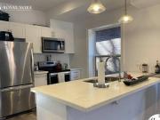 103 Cannon St E 2 Hamilton ON L8L 2A2 2 Bedroom...