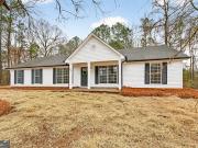 103 Live Oak Dr, Jackson, GA 30233