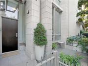 1045 RICHARDS STREET