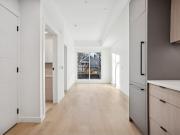 104 2 E BROADWAY, Vancouver, BC V5N 0L2 Condo For Sale |...