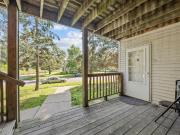 1053 Cromwell Avenue