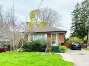 1054 Cherriebell Road, Mississauga, ON, L5E 2R1 house...