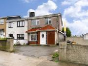 105 Kippure Park, Finglas, Dublin 11 is for sale