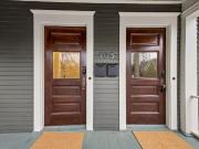 105 Milton Street S