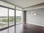 105 The Queens Way #1607