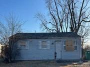 1068 Saint Margaret Dr, East Saint Louis, IL 62206