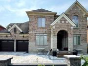 1069 Nellie Little Crescent, Newmarket, ON, L3X 3E3...