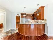 106, 6 Hemlock Crescent SW, Calgary, AB T3C 2Z1 Condo...