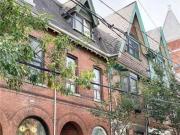 1077 Queen Street West Main Toronto ON M6J 1H3 2 Bedroom...