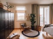2 Zimmer möblierte und neurenovierte Mietwohnung in...
