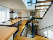 107m² & Dachterrasse mit Whirlpool mitten in der...