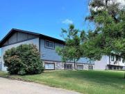 10806A 93 St D0510806A Grande Prairie AB T8V 1Y4 3...