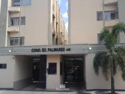 1081 Apartamento com 3 quartos, banheiro, 1 vaga de...