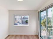 1085 South Van Ness Avenue 2 Bedroom 1 Bath