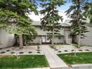 10 151 Greenway Crescent E, Winnipeg, MB, R2Y 2G7 townhouse.